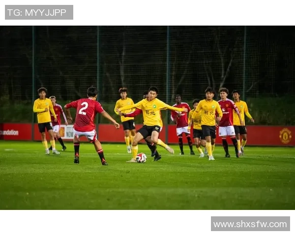 重庆足球队心理素质提升显著创新高助力球队发展与竞争力增强 重庆足球队心理素质提升显著创新高助力球队发展与竞争力增强