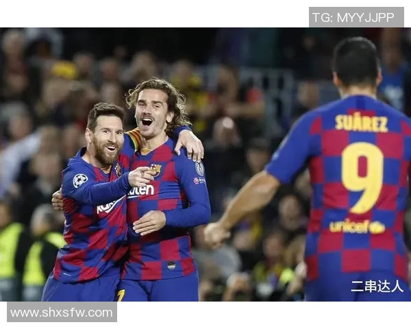 巴萨足球明星出轨事件引发热议球迷与媒体反应各异 巴萨足球明星出轨事件引发热议球迷与媒体反应各异