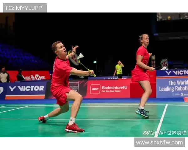 赛后复盘成都羽毛球队与深圳羽毛球队状态分析与表现总结 赛后复盘成都羽毛球队与深圳羽毛球队状态分析与表现总结